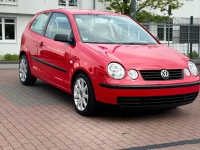 Gebraucht VW Polo 75 PS (55 kW) 2003 Rot Kleinwagen