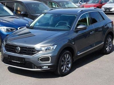 Usado VW T-Roc Sport 150 HP (110 kW) 2021 Cinzento SUV