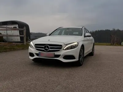 Gebraucht Mercedes C200 136 PS (100 kW) 2018 Weiß Kombi