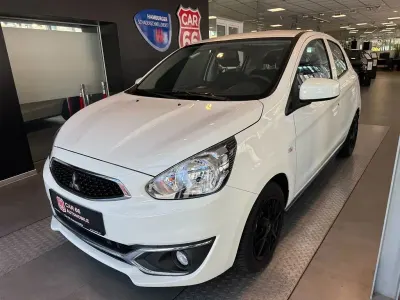 Gebraucht Mitsubishi Space Star Basis 71 PS (52 kW) 2019 Weiß Kleinwagen