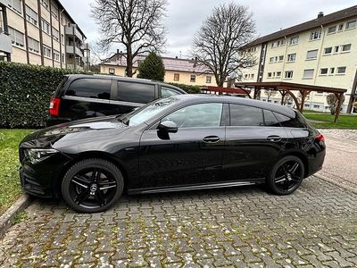 Gebraucht Mercedes CLA250e Shooting Brake AMG line 160 PS (117 kW) 2021 Schwarz Kombi