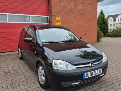 Gebraucht Opel Corsa Edition 74 PS (54 kW) 2002 Schwarz Kleinwagen