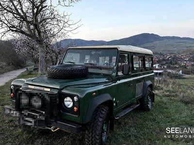 Gebraucht Land Rover Defender 122 PS (89 kW) 1999 Grün Kombi