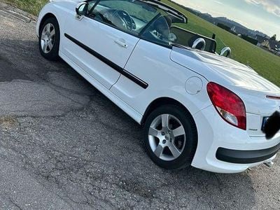 Gebraucht Peugeot 207 CC Platinum 120 PS (88 kW) 2010 Weiß Cabrio