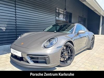Porsche 911 Carrera GTS