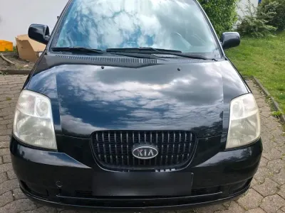 Używany Kia Picanto 70 KM (51 kW) 2004 Czarny Hatchback