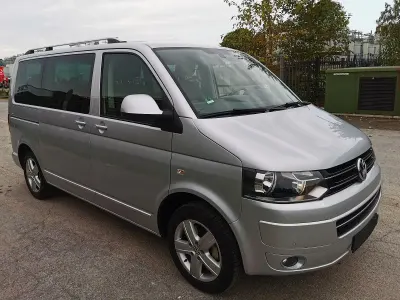 Gebraucht VW Multivan 179 PS (131 kW) 2014 Grau Van / Kleinbus