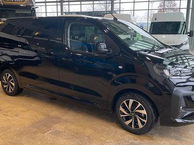 Grau Gebraucht 2025 Fiat Ulysse Van / Kleinbus | 47.490 € (Fairer Preis)