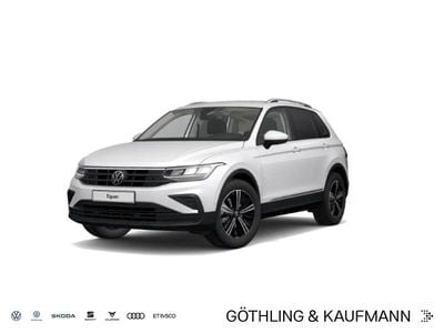 Gebraucht VW Tiguan Active 150 PS (110 kW) 2023 Oryxweiß perlmutteffekt SUV
