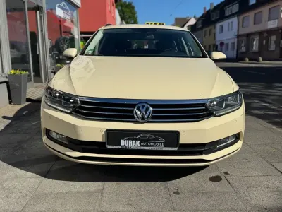 Używany VW Passat Trendline 150 KM (110 kW) 2017 Żółty Kombi