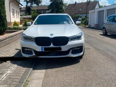 Gebraucht BMW 730 M Sport 265 PS (194 kW) 2017 Weiß Limousine