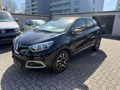 Second-hand Renault Captur Elysee 120 CP (88 kW) 2016 Negru SUV