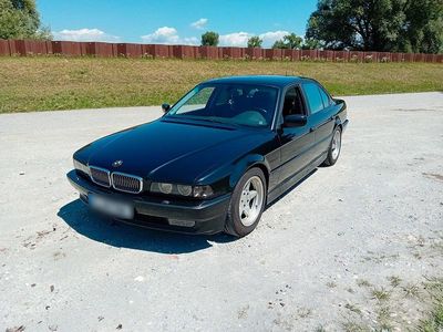 Usata BMW 740 286 CV (210 kW) 1996 Nero Berlina