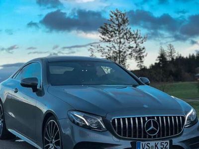 gebraucht Mercedes E300 Coupe 9G-TRONIC AMG Line