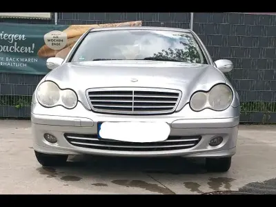 Gebraucht Mercedes 200 122 PS (89 kW) 2005 Limousine