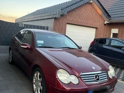 Mercedes C180