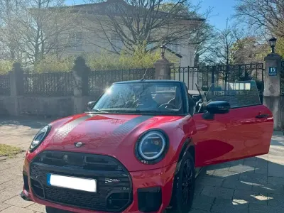 Occasion Mini John Cooper Works Cabriolet Chili 204 PK (150 kW) 2025 Rood Cabriolet