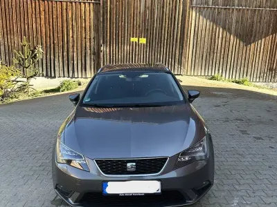 Używany Seat Leon ST Style 150 KM (110 kW) 2014 Szary Kombi