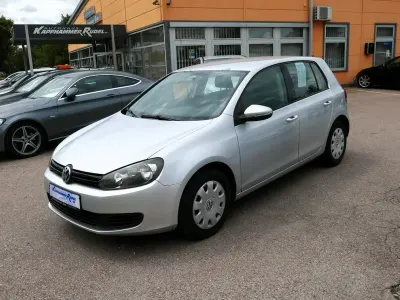 Gebraucht VW Golf VI Trendline 102 PS (75 kW) 2009 Silber Kleinwagen