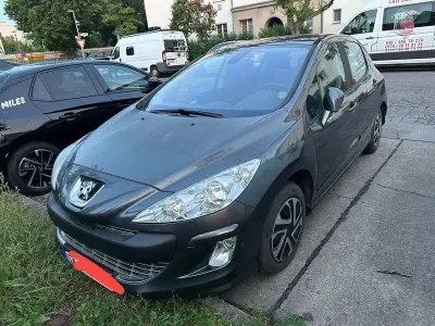 Gebraucht Peugeot 308 Tendance 120 PS (88 kW) 2009 Limousine
