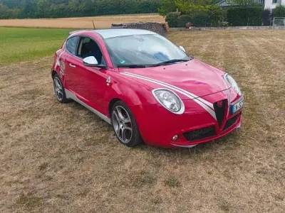 Gebraucht Alfa Romeo MiTo Turismo 135 PS (99 kW) 2011 Rot Kleinwagen