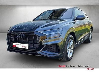 Gebraucht Audi Q8 Ambiente 381 PS (280 kW) 2022 Daytonagrau perleffekt SUV