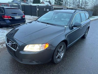 Gebraucht Volvo V70 Pro 215 PS (158 kW) 2013 Grau Kombi