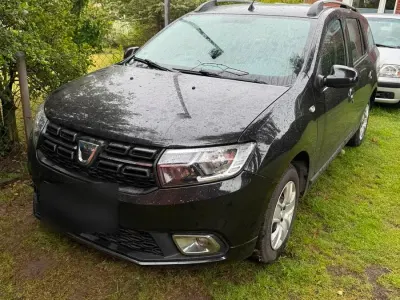 Gebraucht Dacia Logan MCV 101 PS (74 kW) 2020 Schwarz Kombi