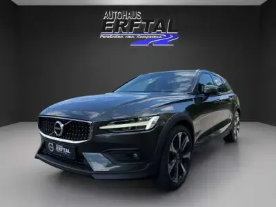 Gebraucht Volvo V60 CC 184 PS (135 kW) 2022 Kombi