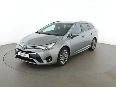 Gebraucht Toyota Avensis Edition 147 PS (108 kW) 2015 Grau Kombi