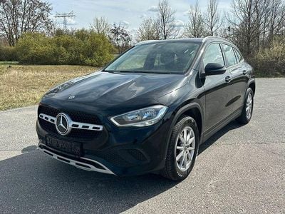 Gebraucht Mercedes GLA180 Business 116 PS (85 kW) 2022 Schwarz SUV