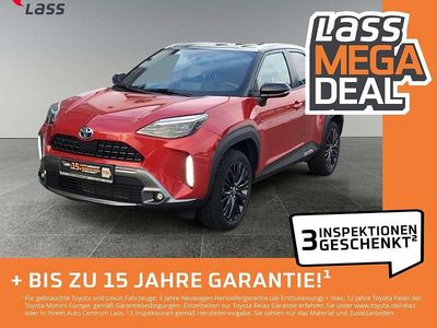 Karminarot / dach schwarz Gebraucht 2022 Toyota Yaris Cross SUV | 25.980 € (Fairer Preis)