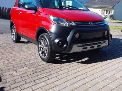 Gebraucht Aixam 400 2017 Rot