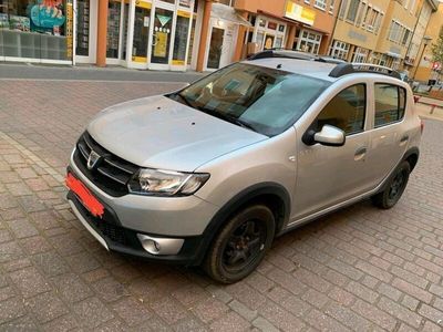 gebraucht Dacia Sandero Stepway sehr Sparsam