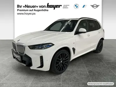 Gebraucht BMW X5 M Sport 352 PS (258 kW) 2024 Alpinweiß uni SUV
