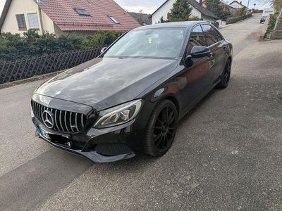 Schwarz Gebraucht 2016 Mercedes C200 Avantgarde Limousine | 13.990 € (Teuer)