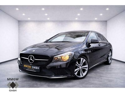 Gebraucht Mercedes CLA200 Shooting Brake Urban 156 PS (114 kW) 2016 Schwarz Kombi