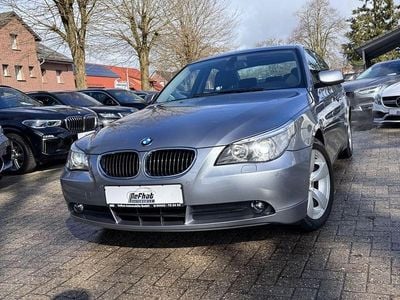 Gebraucht BMW 523 Advantage 177 PS (130 kW) 2006 Grau Limousine