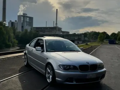 Gebraucht BMW 318 143 PS (105 kW) 2004 Silber Coupé