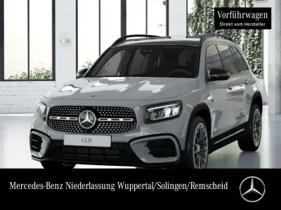 Gebraucht Mercedes GLB200 AMG 163 PS (119 kW) 2026 Grau SUV
