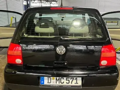 Usado VW Lupo 60 HP (44 kW) 2002 Preto Citadino