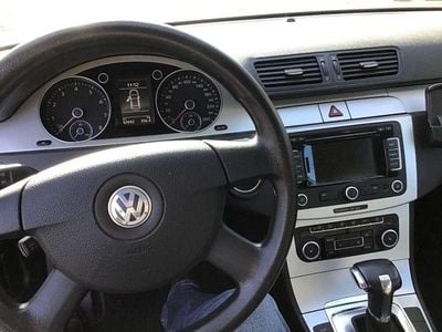 Gebraucht VW Passat Comfortline 160 PS (117 kW) 2010 Silber Limousine