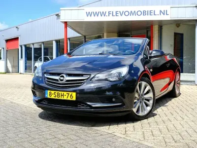 Gebraucht Opel Cascada Cosmo 140 PS (102 kW) 2013 Schwarz Cabrio