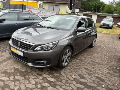Gebraucht Peugeot 308 131 PS (96 kW) 2019 Grau Limousine
