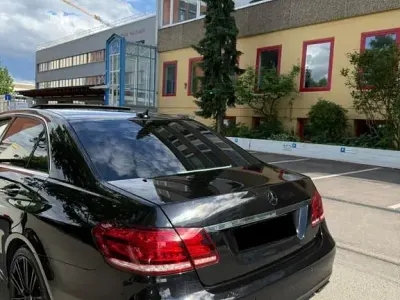 Gebraucht Mercedes E350 Avantgarde 306 PS (225 kW) 2014 Schwarz Limousine