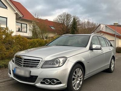 Usata Mercedes C220 Elegance 170 CV (125 kW) 2011 Argento Station wagon