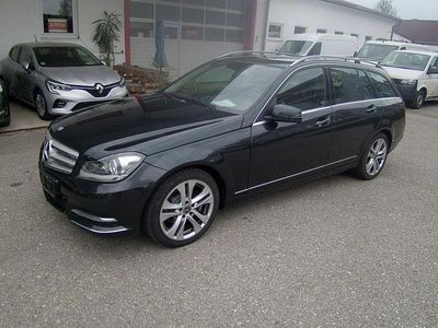 Gebraucht Mercedes C220 170 PS (125 kW) 2014 Schwarz Kombi