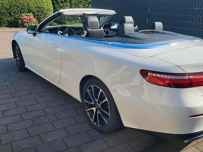 Mercedes E200