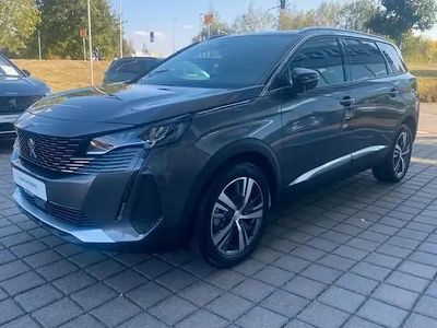 Begagnad Peugeot 5008 Allure 131 HK (96 kW) 2024 Grå Minibuss