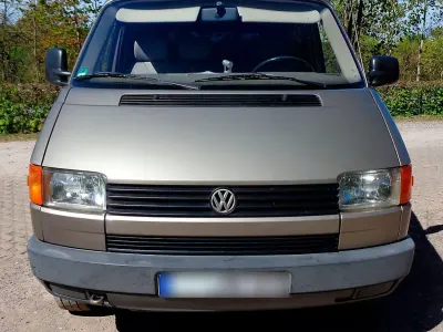 Second-hand VW Caravelle 84 CP (61 kW) 1992 Bej Van